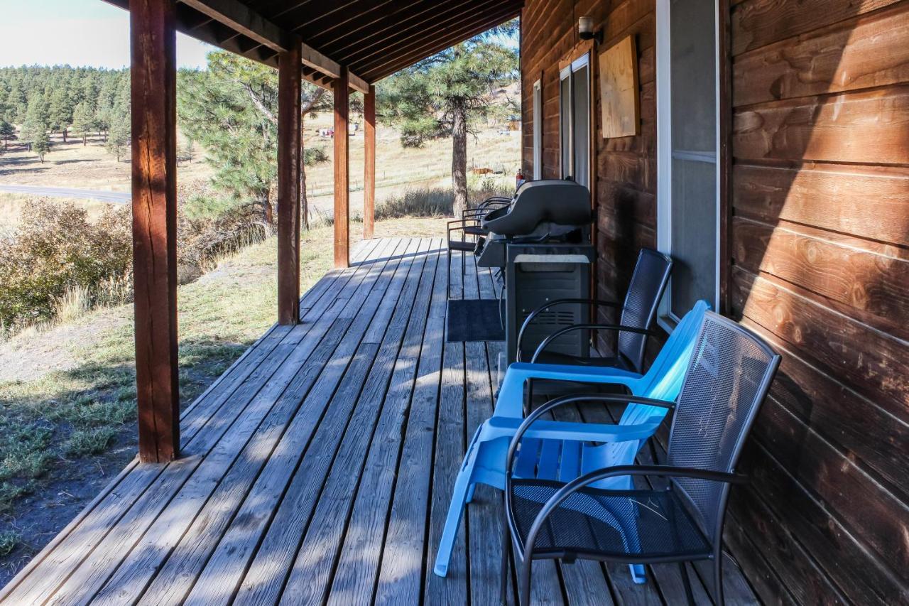 Split Pine Cabin พาโกซาสปริงส์ ภายนอก รูปภาพ
